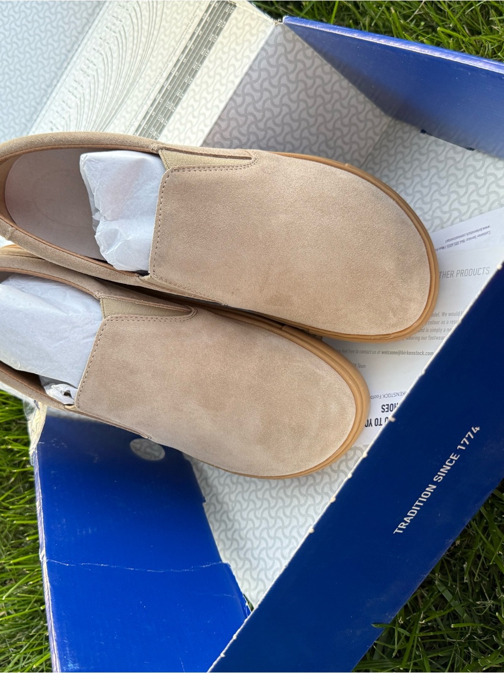 Oswego Birkenstock Slip-On Suede Casual Shoes in Light Beige size 39
